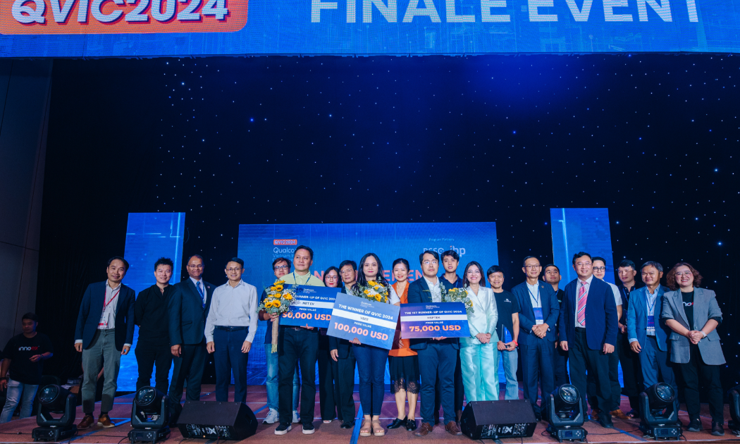 Ba startup: Vbee, HSPTek và Met EV nhận giải thưởng của Ban tổ chức QVIC 2024, ngày 23/8.