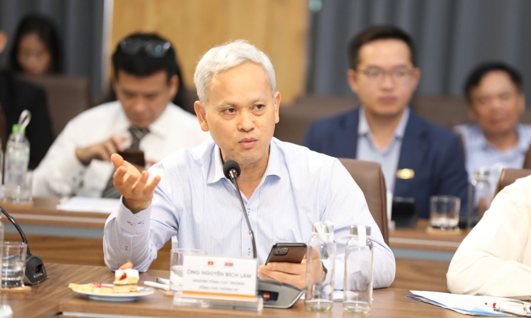 TS. Nguyễn Bích Lâm, Nguyên Tổng Cục trưởng Tổng Cục Thống kê phát biểu tại Hội thảo. Ảnh: Việt Dũng.