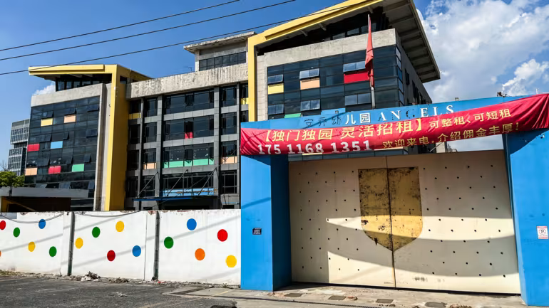Trường mầm non tư thục Angels Kindergarten đóng cửa sau 18 năm hoạt động - Ảnh: Nikkei Asia