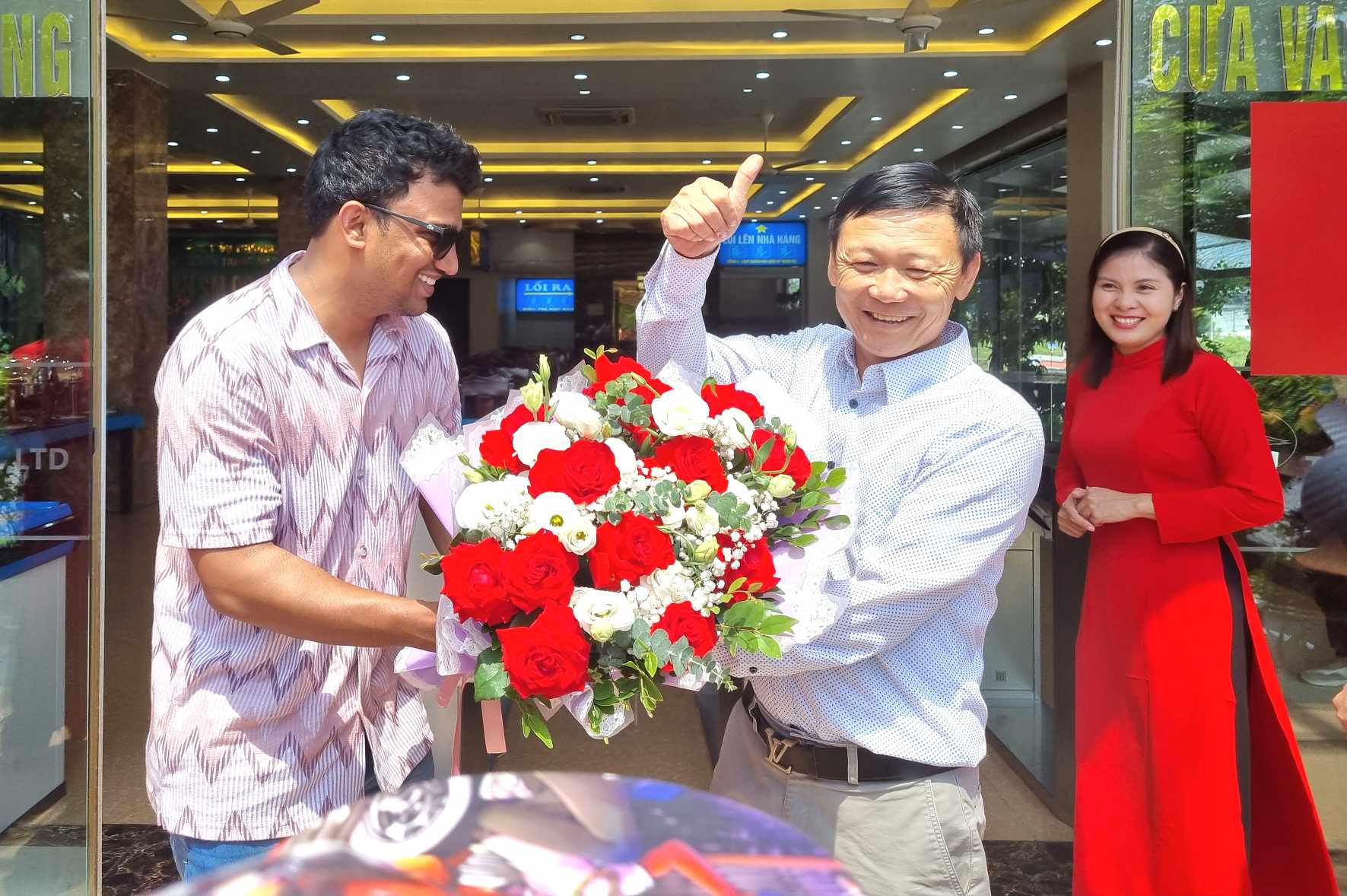 Ông Đinh Xuân Phương-Chủ nhà hàng cho biết: 