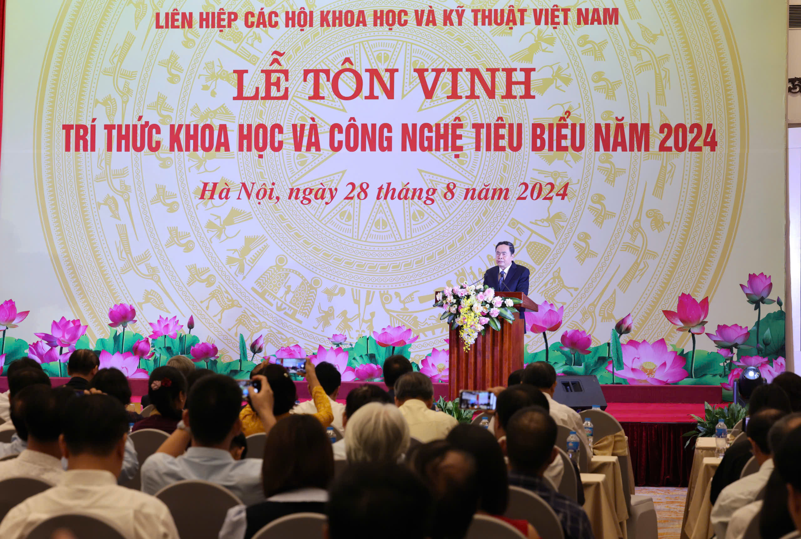 Chủ tịch Quốc hội Trần Thanh Mẫn phát biểu tại buổi lễ.