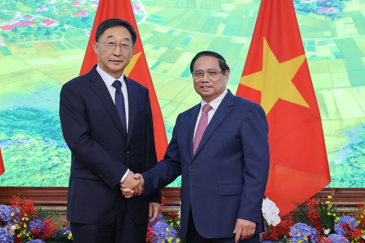 Thủ tướng Phạm Minh Chính tiếp Bí thư Khu ủy Quảng Tây (Trung Quốc) Lưu Ninh - Ảnh: VGP