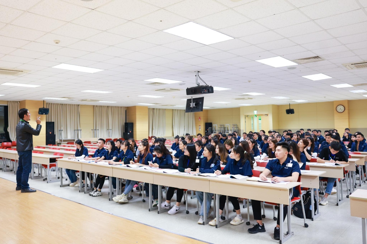 Lớp cao đẳng nội bộ của Samsung.