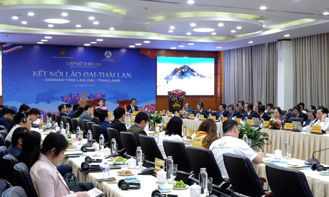 Tọa đàm “Kết nối Lào Cai - Thái Lan” diễn ra vào chiều ngày 28/8 tại Trung tâm Hội nghị tỉnh Lào Cai. Ảnh: Trần Sơn.