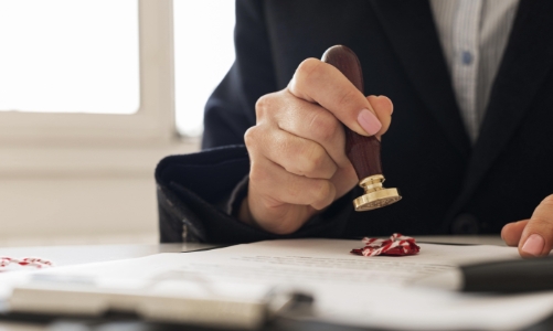 Giám đốc điều hành làm giả ủy quyền, bán dự án 