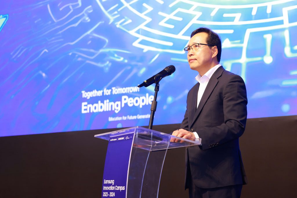 &Ocirc;ng Choi Joo Ho, Tổng Gi&aacute;m đốc Tổ hợp Samsung Việt Nam, ph&aacute;t biểu tại sự kiện