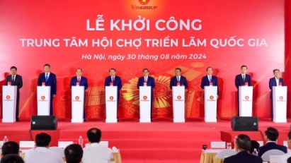 Construction of world-class exhibition center kicks off in Hanoi