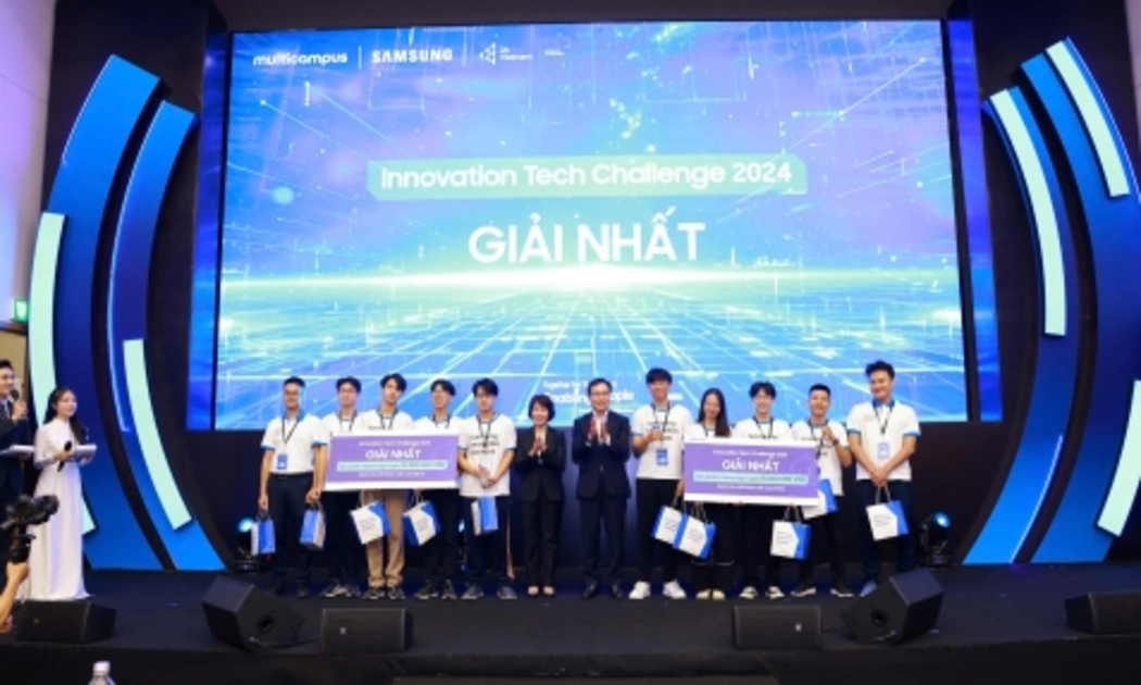 Trao giải nhất cho hai đội xuất sắc nhất cuộc thi Innovation Tech Challenge 2024.