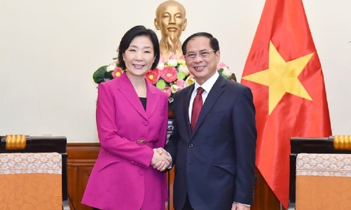 Hợp tác kinh tế trở thành điểm sáng trong quan hệ Việt Nam – Hàn Quốc