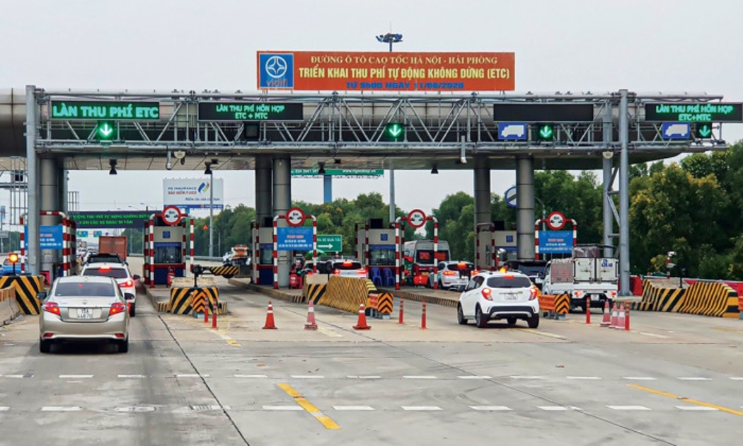 Tạm dừng thu phí khi để xảy ra ùn tắc giao thông kéo dài trên tuyến đường, đã được cơ quan có thẩm quyền yêu cầu khắc phục 02 lần nhưng không khắc phục.
