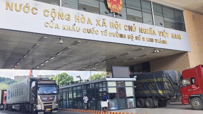 Transforming Lao Cai into hub connecting VN, ASEAN, China, and Eastern Europe