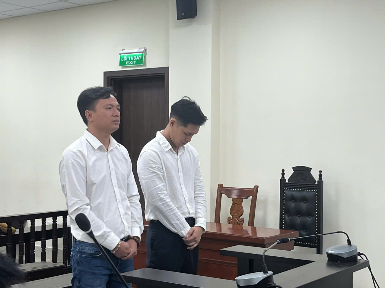 Các bị cáo tại tòa.