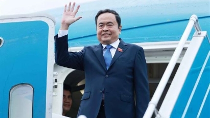 NA Chairman pays official visit to Russia