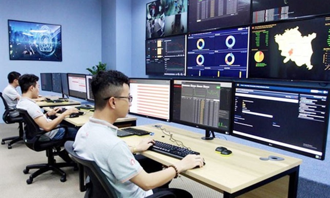 An toàn thông tin mạng là một trong những lĩnh vực người có chức vụ, quyền hạn trong lĩnh vực đó sau khi thôi giữ chức vụ không được thành lập, giữ chức danh, chức vụ quản lý, điều hành doanh nghiệp, hợp tác xã trong lĩnh vực trước đây mình có trách nhiệm quản lý. (Ảnh minh họa).