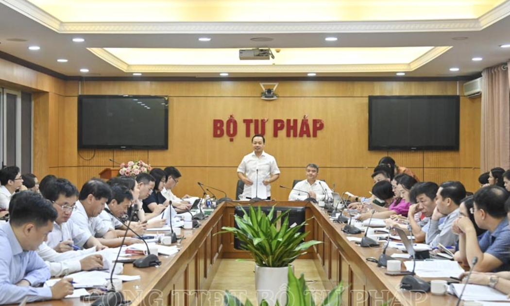 Quang cảnh cuộc họp. Ảnh: MOJ.