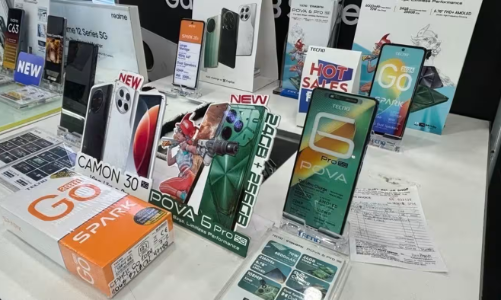 Smartphone giá 200 USD của Trung Quốc đang khiến cả Samsung lẫn Apple lo lắng