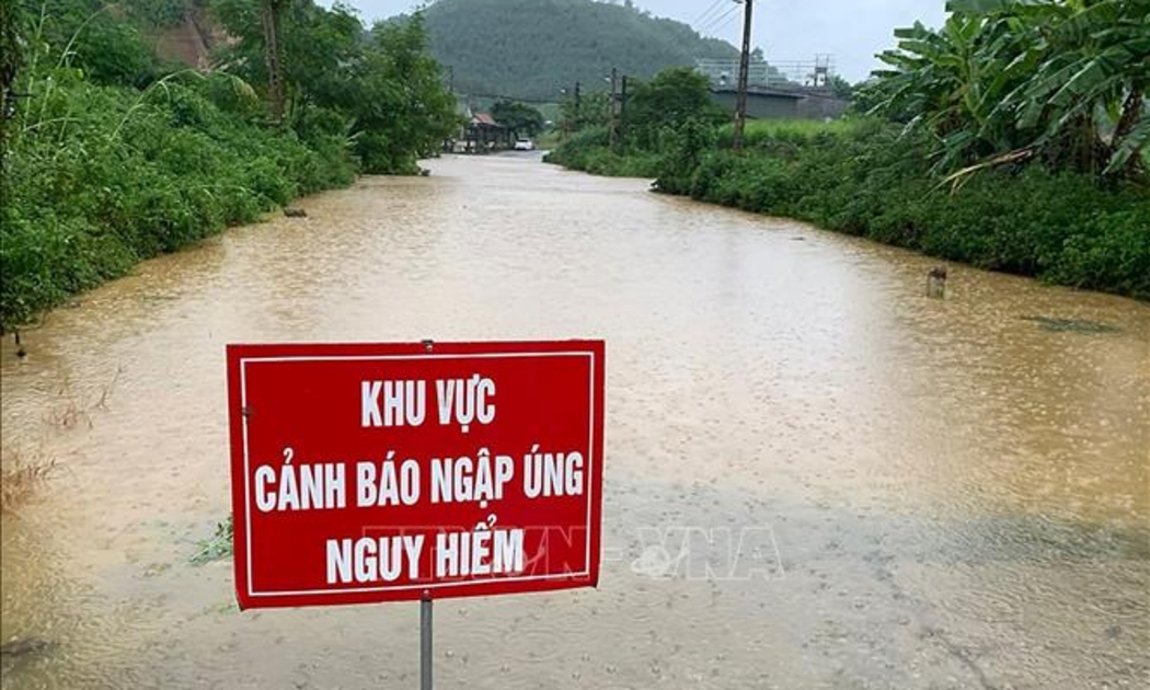 Trung tâm Dự báo khí tượng thủy văn Quốc gia cảnh báo các tỉnh, thành phố có nguy cơ ngập lụt vùng trũng. Ảnh: TTXVN