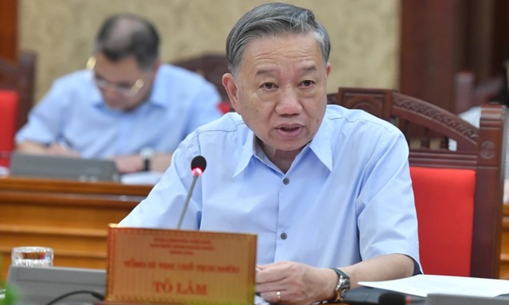 Tổng Bí thư, Chủ tịch nước Tô Lâm chủ trì họp Bộ Chính trị, Ban Bí thư về chỉ đạo khắc phục hậu quả cơn bão số 3 chiều 9/9 - Ảnh: Báo Nhân dân