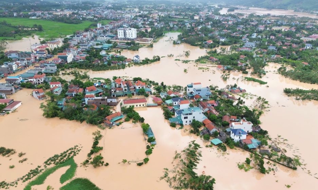 Thị trấn An Châu, Sơn Động, Bắc Giang chìm trong biển nước