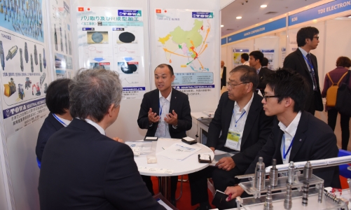 Kết nối doanh nghiệp chế tạo Việt Nam với các nhà mua lớn quốc tế