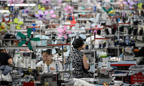 Ngập trong hàng giá rẻ Trung Quốc, các nước Đông Nam Á đang làm gì?