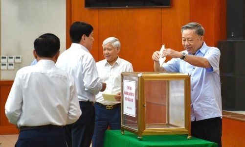 Tổng Bí thư, Chủ tịch nước dự Lễ phát động ủng hộ đồng bào bị thiệt hại do bão số 3