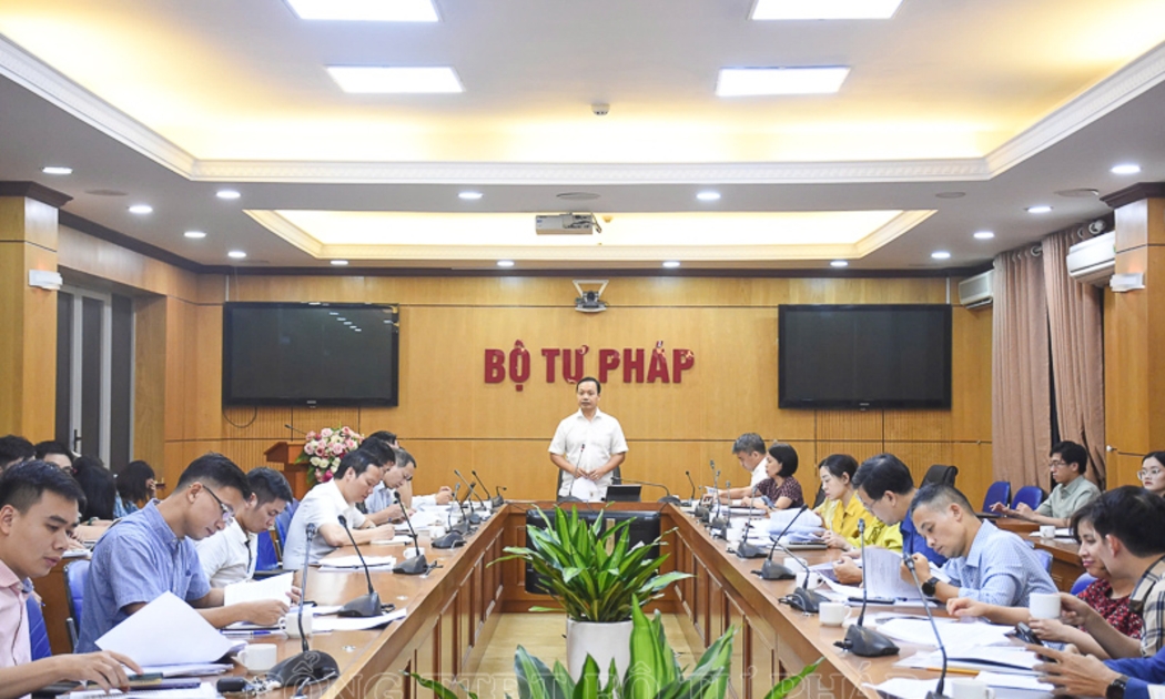 Quang cảnh cuộc họp. Ảnh: MOJ.
