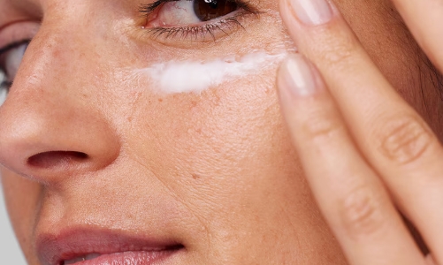 Chống lão hóa trong mỹ phẩm thời hiện đại