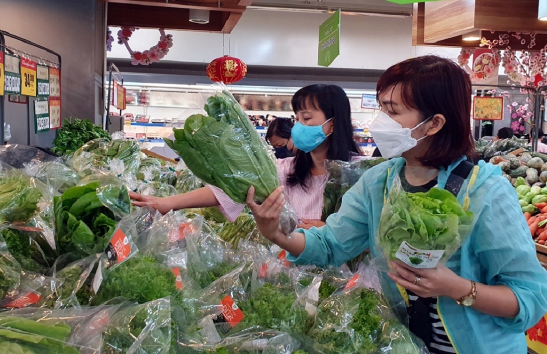 Sở C&ocirc;ng Thương c&aacute;c tỉnh chủ động cung cấp th&ocirc;ng tin về t&igrave;nh h&igrave;nh cung ứng, gi&aacute; cả h&agrave;ng h&oacute;a thiết yếu đến c&aacute;c phương tiện truyền th&ocirc;ng tại địa b&agrave;n, c&aacute;c địa điểm.