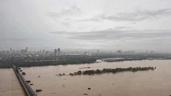 Thủ tướng chỉ đạo tập trung ứng phó lũ lớn, đảm bảo an toàn đê điều ở Bắc Bộ