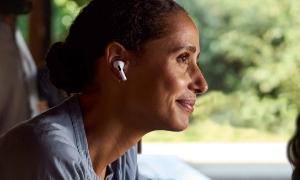 Airpods Pro 2 của Apple sẽ sớm cung cấp tính năng trợ thính mới.
