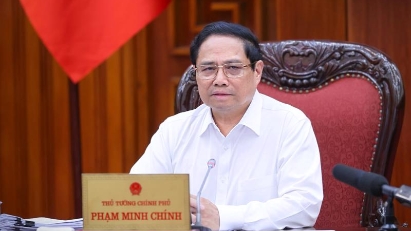 PM requests implementation of all measures to cope with floods, landlsides