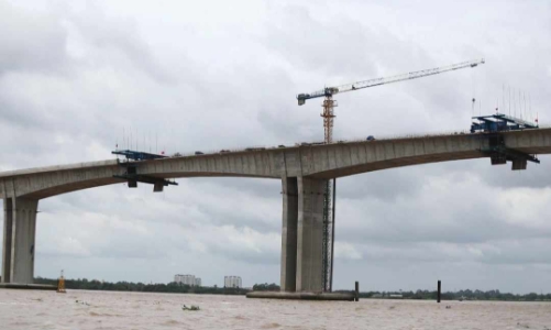 Hợp long hai nhịp chính cầu Nhơn Trạch trên tuyến Vành đai 3 TP.HCM