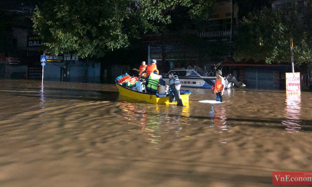 Bộ Giao thông vận tải ước tính giá trị thiệt hại cần khắc phục đối với quốc lộ từ ở khu vực phía Bắc khoảng 2.900 tỷ đồng. Ảnh: Phương Thảo.