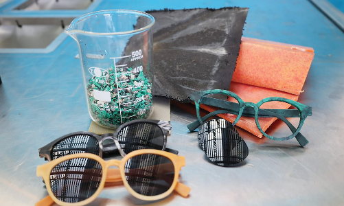 Tái chế rác thải thành hàng tiêu dùng