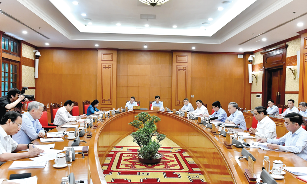 Tổng Bí thư, Chủ tịch nước Tô Lâm chủ trì họp Bộ Chính trị, Ban Bí thư về chỉ đạo khắc phục hậu quả cơn bão số 3, ngày 9/9/2024.