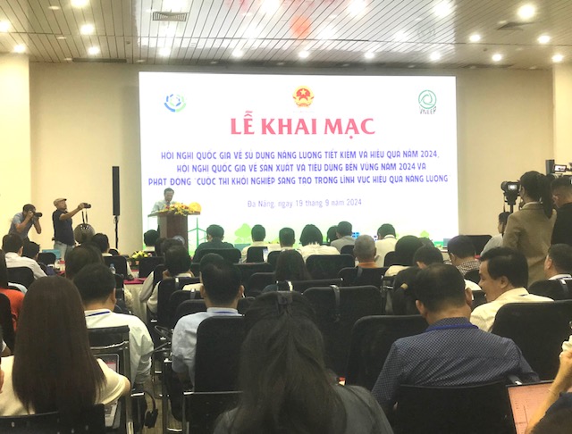 Toàn cảnh Hội nghị quốc gia về sử dụng năng lượng tiết kiệm và hiệu quả năm 2024. Ảnh: Ngô Anh Văn.