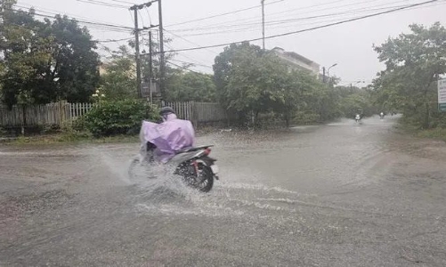 Phòng tránh bão lụt, Thừa Thiên Huế cho học sinh nghỉ học