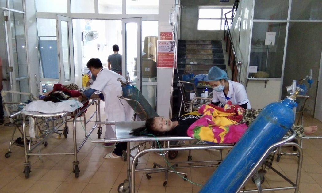 Đảm bảo khám chữa bệnh trong mưa lũ. Ảnh minh họa.