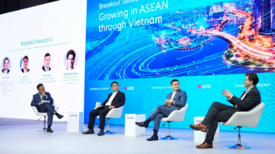 Expansive point of entry