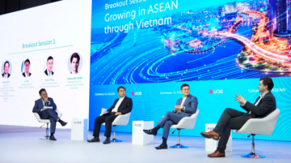 Expansive point of entry