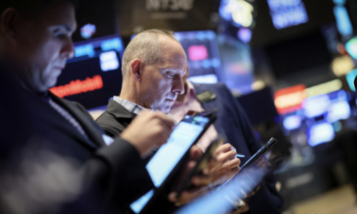 Chứng khoán Mỹ và giá dầu cùng tăng mạnh tuần này nhờ Fed hạ lãi suất