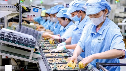 Vietnam unveils semiconductor industry development strategy