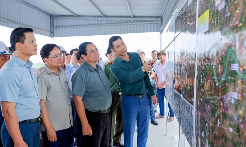 Thủ tướng: Cuối năm 2025 phải hoàn thành đường Vành đai 4 đoạn qua Bắc Ninh