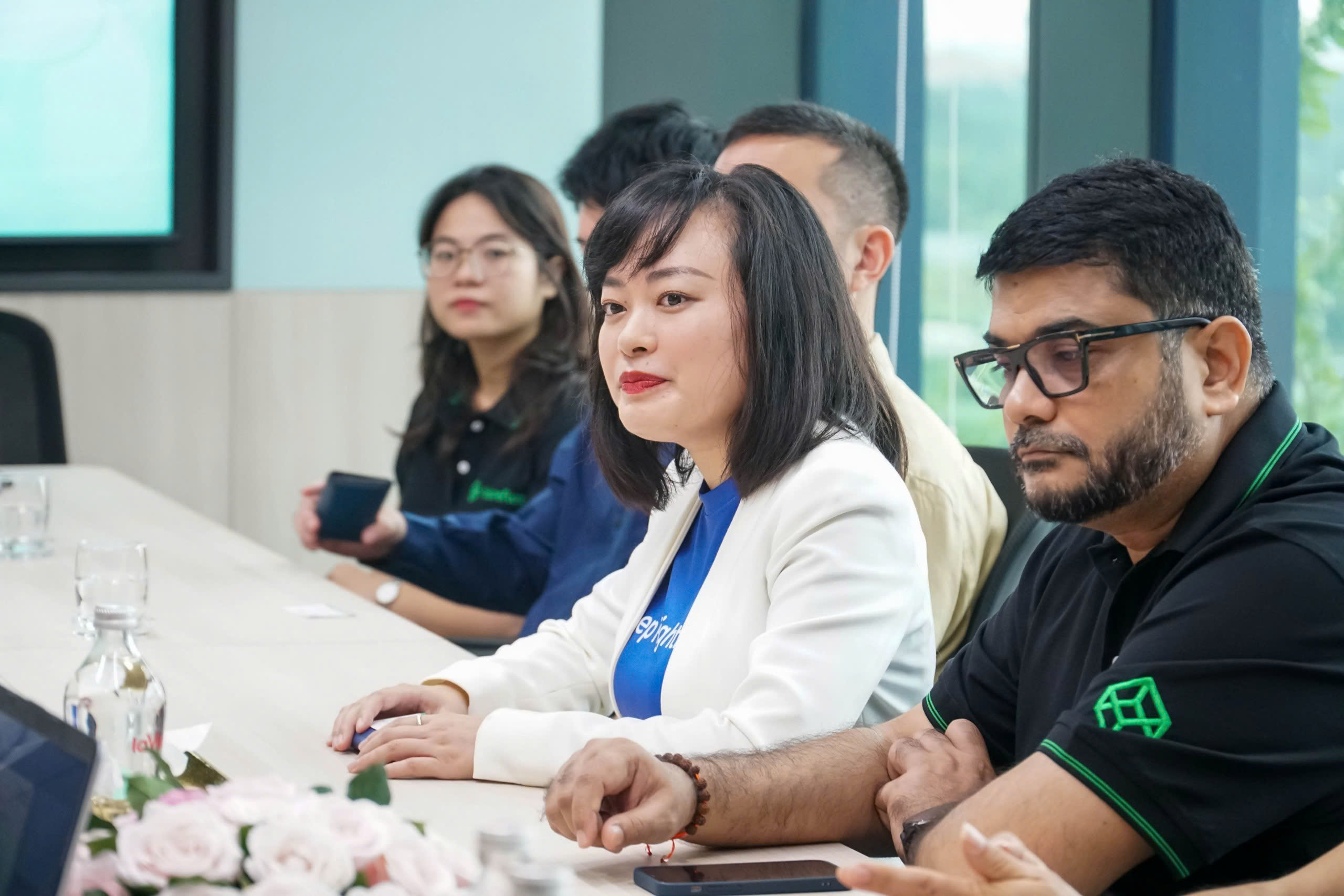 Bà Hoàng Thị Kim Dung - Đại diện Genesia Ventures chia sẻ tại sự kiện.