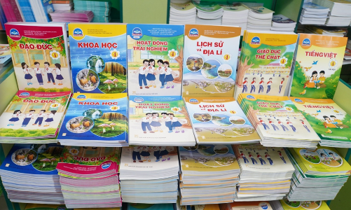 Kiến nghị lấp “lỗ hổng” trong đấu thầu sách giáo khoa