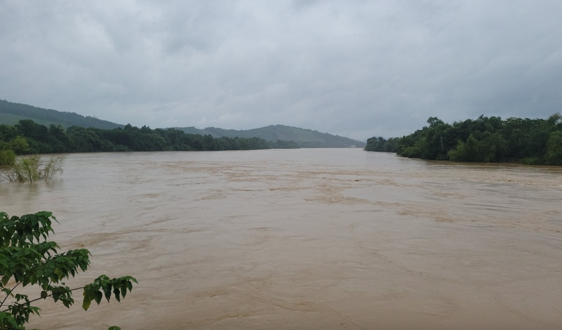 Nước lũ tr&ecirc;n s&ocirc;ng M&atilde; d&acirc;ng cao, tỉnh Thanh H&oacute;a phải ph&aacute;t lệnh b&aacute;o động 2, chuẩn bị c&aacute;c phương &aacute;n khi c&oacute; t&igrave;nh huống xấu xảy ra