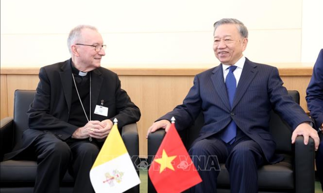 Tổng Bí thư, Chủ tịch nước Tô Lâm gặp Thủ tướng Tòa thánh Vatican, Hồng y Pietro Parolin - Ảnh: TTXVN