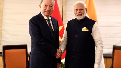 Party General Secretary and State President To Lam meets with Indian Prime Minister Narendra Modi in New York