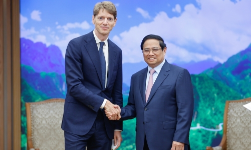 APM Holding group desires to invest in seaports, logistics projects in Vietnam